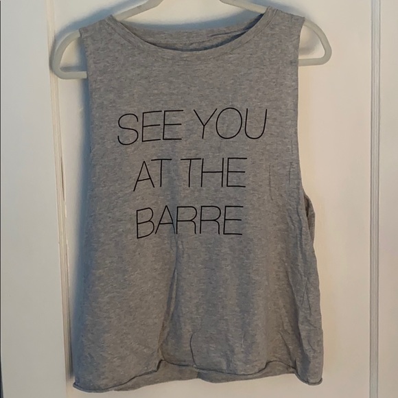 Soft grey muscle tank - Picture 2 of 3